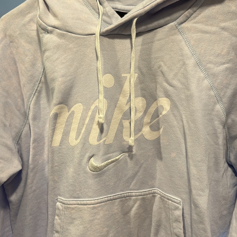 Nike tye dye hoodie in light purple, size medium - Picture 2 of 3